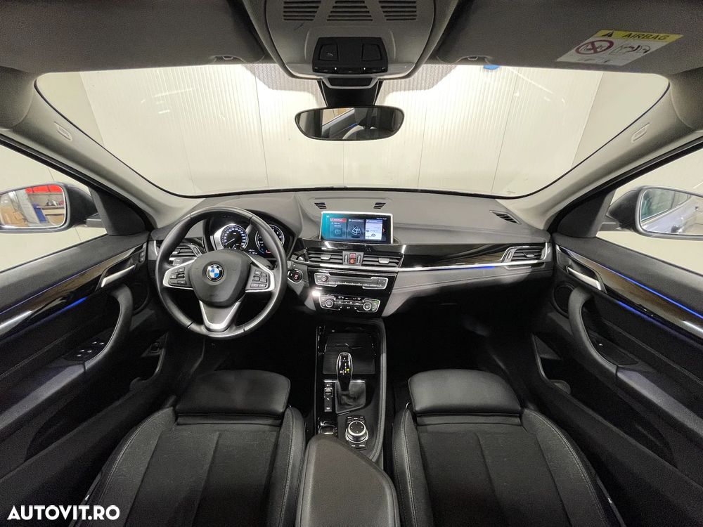BMW X1 xDrive20i Aut. Sport Line - 9