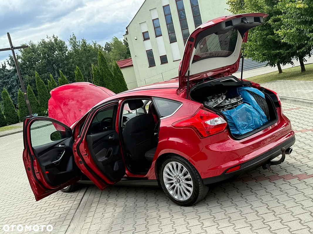 Ford Focus 1.6 EcoBoost Titanium - 37