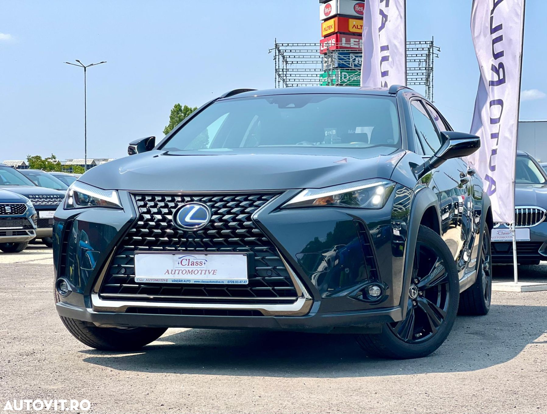 Lexus UX 250h 2.0L HEV 20H- (178 HP) 4X2 CVT Executive - 4