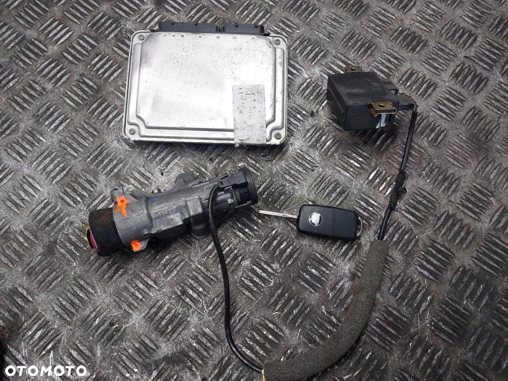 ZESTAW STARTOWY ALHAMBRA MK1 LIFT 2.8 V6 022906032G 4B0905851B 7M3953257 - 7