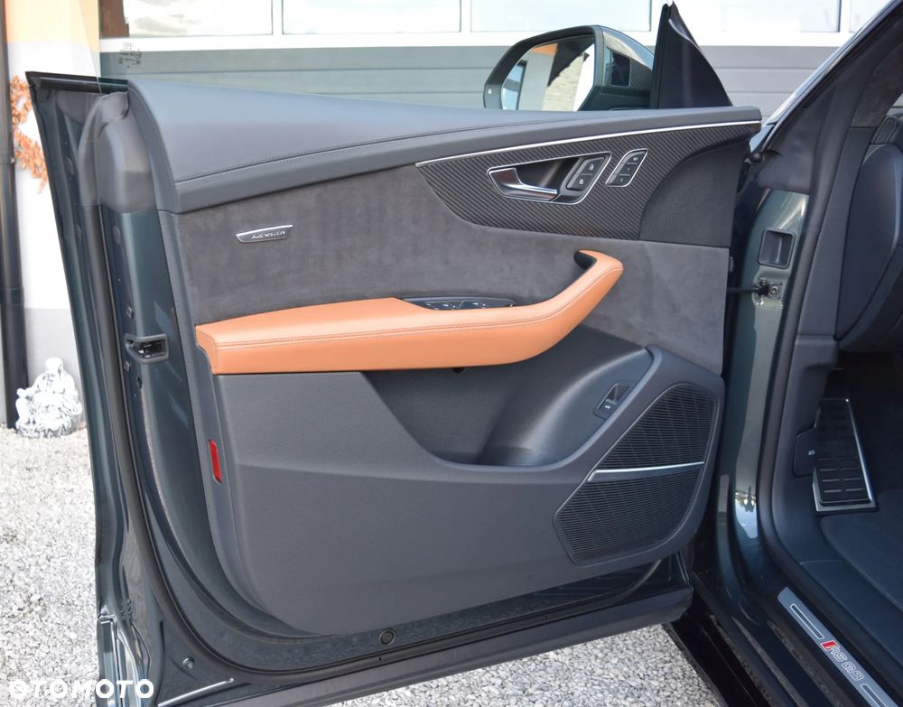 Audi RS Q8 TFSI Quattro Tiptronic - 15