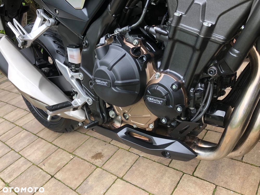 Honda CB - 15