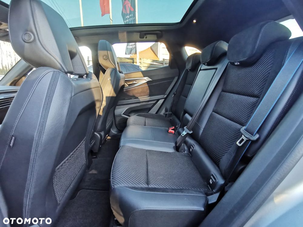 Renault Austral 1.2 E-Tech Full Hybrid 200 Iconic esprit Alpine MMT - 12