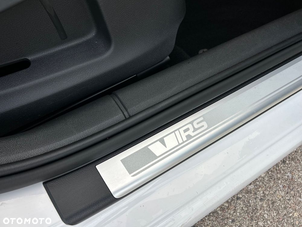 Skoda Octavia 2.0 TDI RS DSG - 25