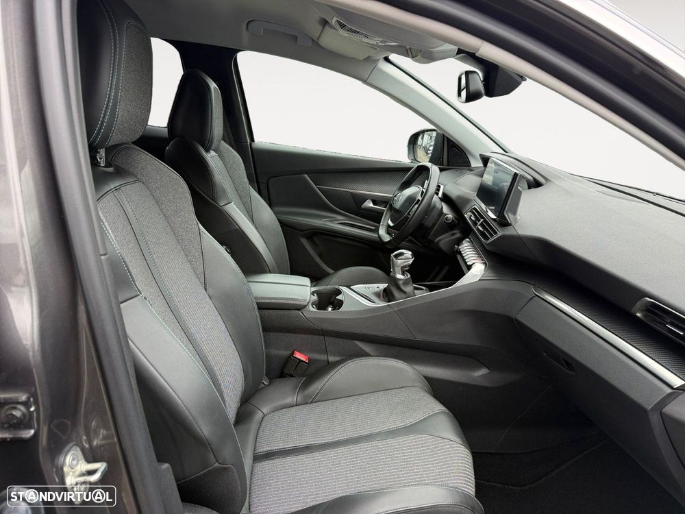 Peugeot 3008 1.5 BlueHDi Allure - 15