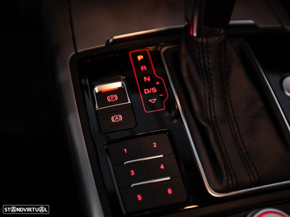 Audi A6 Avant - 18