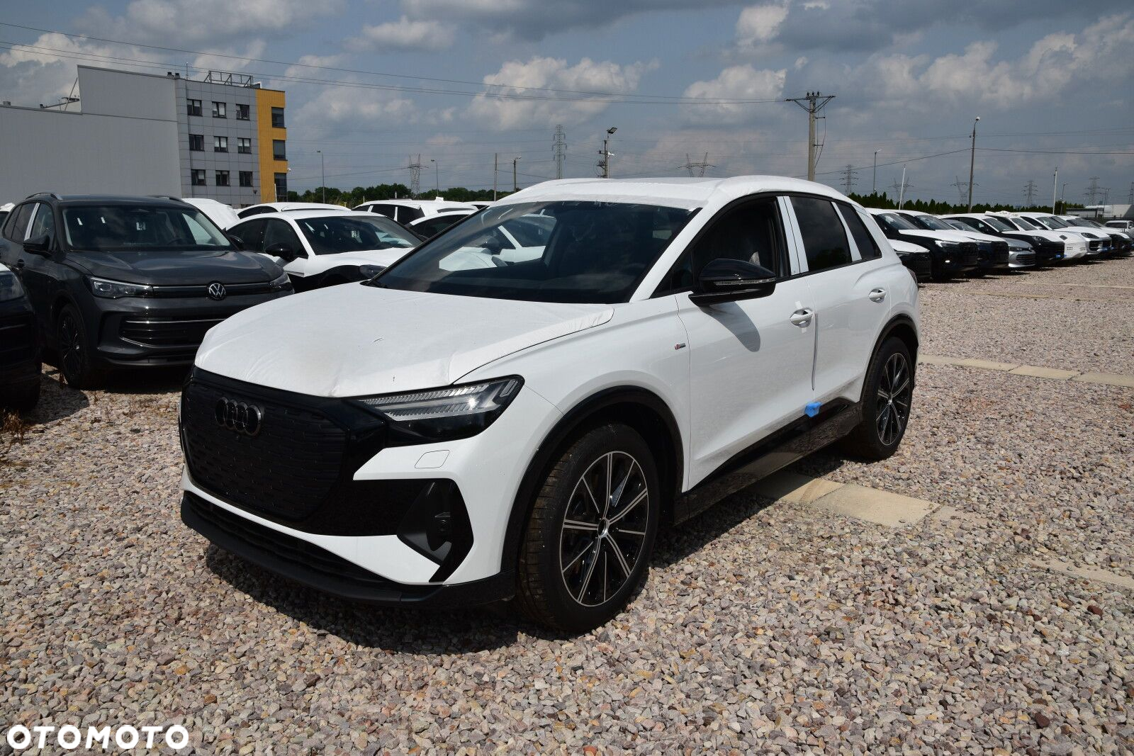 Audi Q4 e-tron - 2