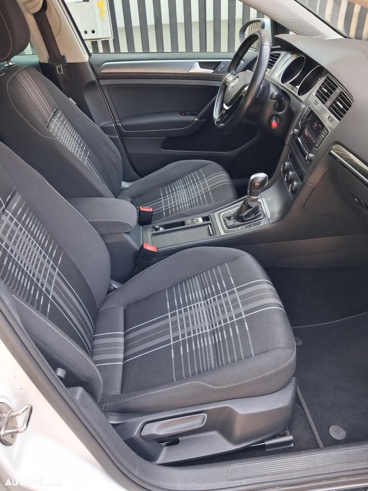 Volkswagen Golf 1.6 BlueTDI DSG Cup - 7