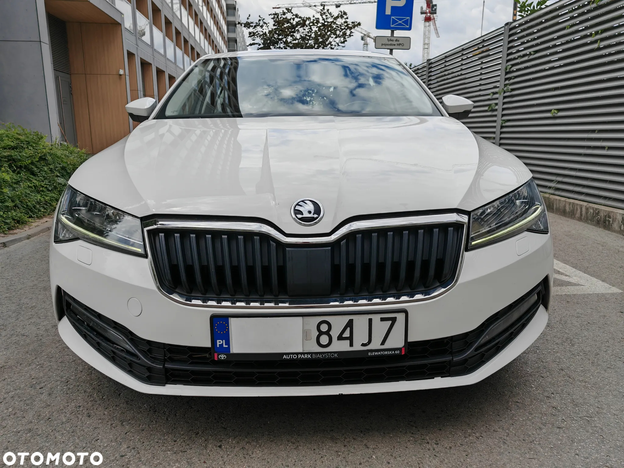 Skoda Superb 1.5 TSI ACT Active - 3
