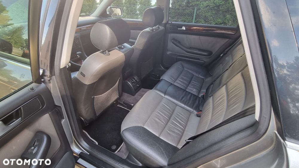 Audi A6 Allroad - 14