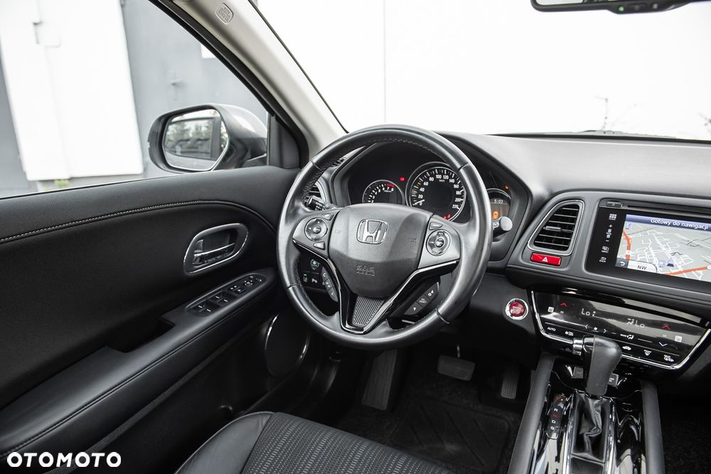 Honda HR-V 1.5 i-VTEC CVT Executive - 27