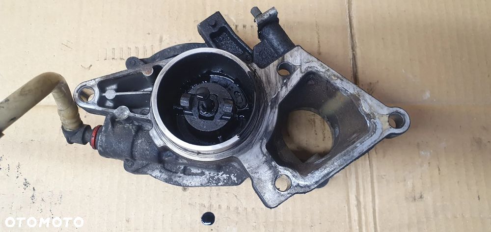 Pompa Vacum Wakum obudowa termostatu Fiat Ducato III 2.2 JTD - 7