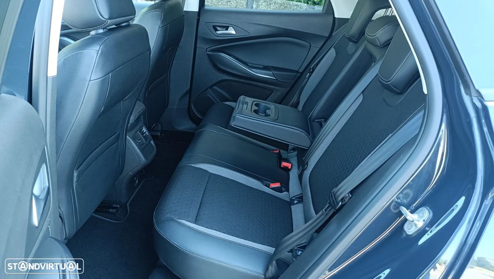 Opel Grandland X 1.2 S&S Elegance - 13