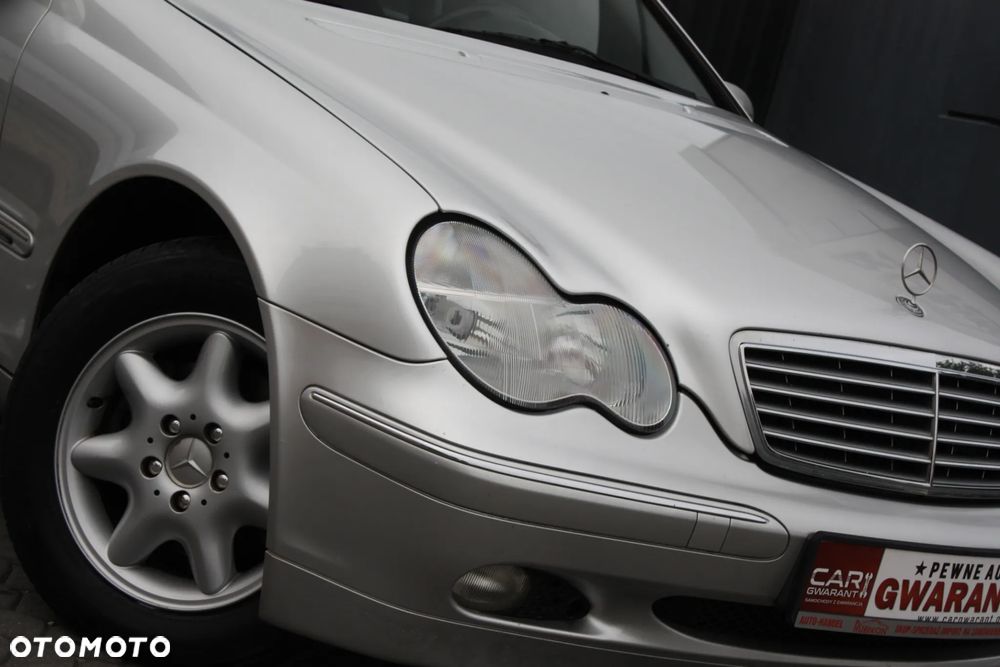 Mercedes-Benz Klasa C 180 T Kompressor Automatik Elegance - 13