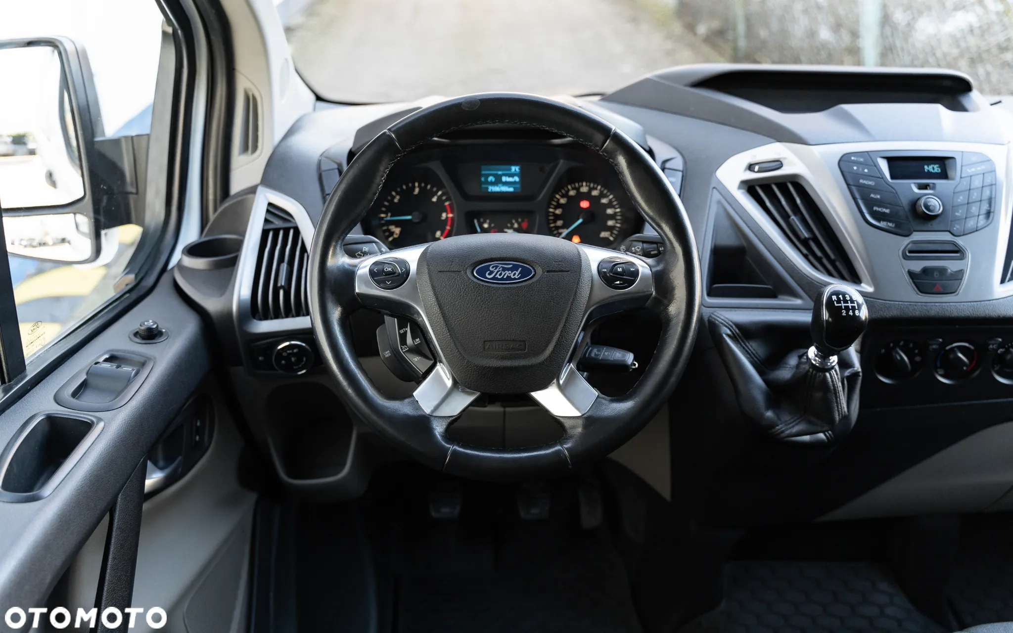 Ford Transit Custom 290 L2H1 Ambiente - 25