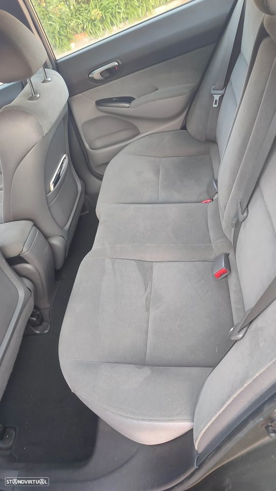 Honda Civic - 8