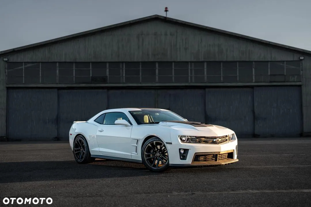 Chevrolet Camaro - 2
