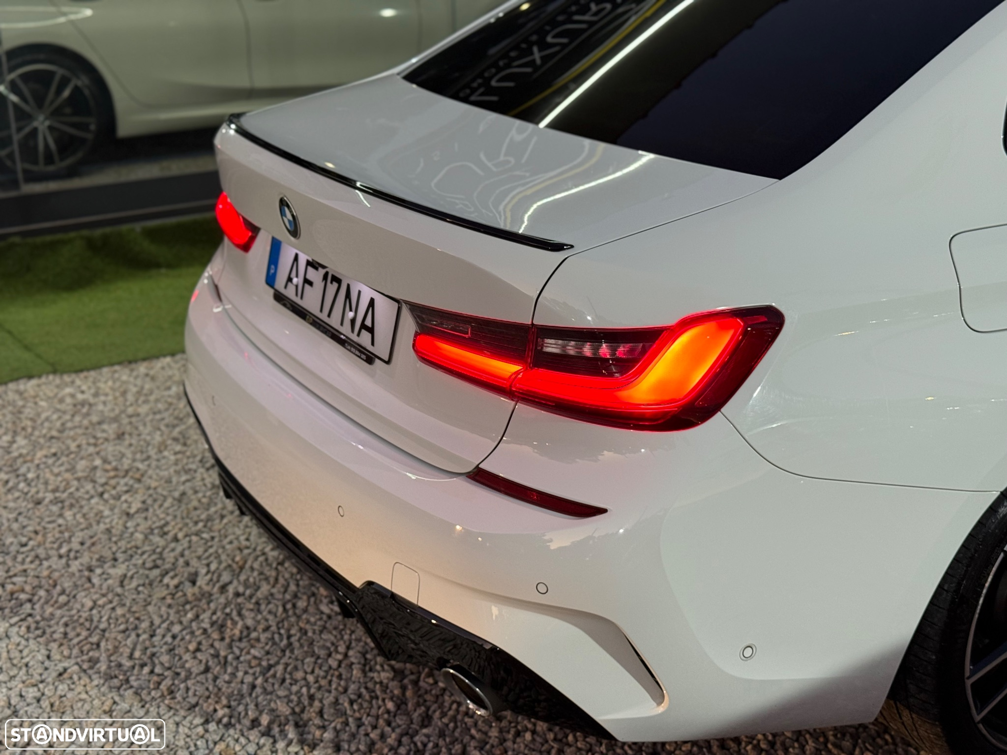 BMW 320 d Pack M Auto - 29