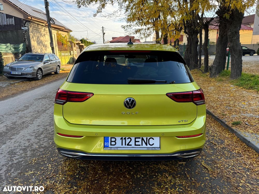 Volkswagen Golf 1.5 eTSI ACT DSG MHEV Style - 4