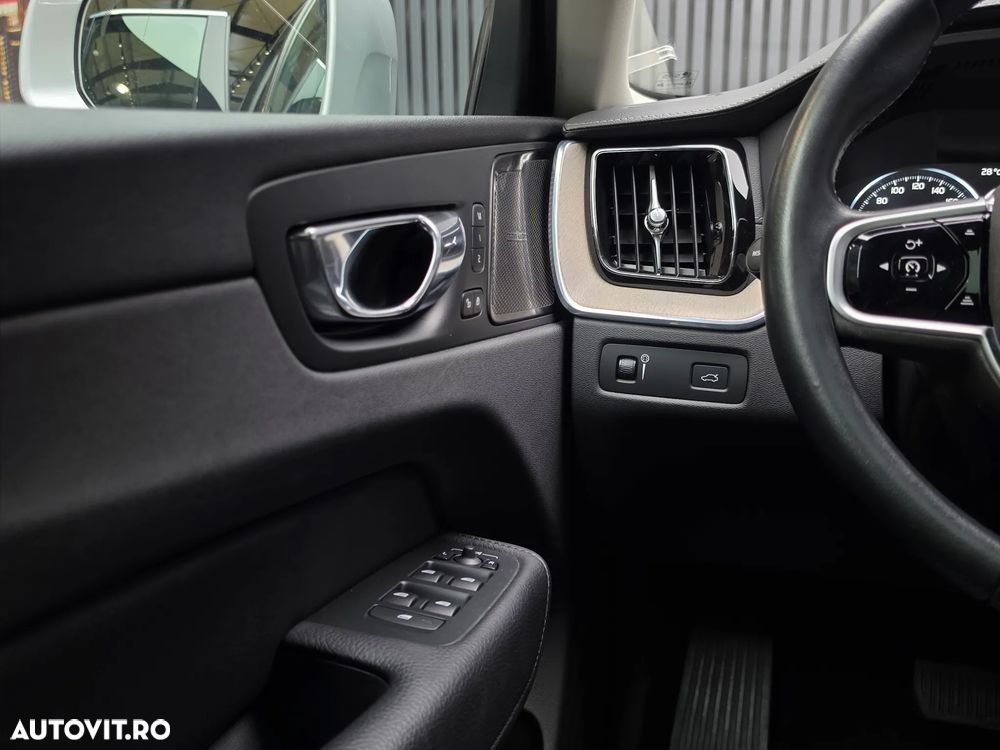 Volvo XC 60 B4 D AWD Geartronic Inscription - 15