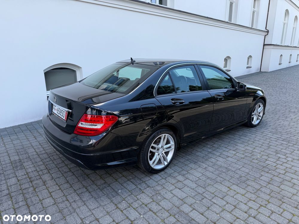 Mercedes-Benz Klasa C 220 CDI DPF Automatik Avantgarde - 5