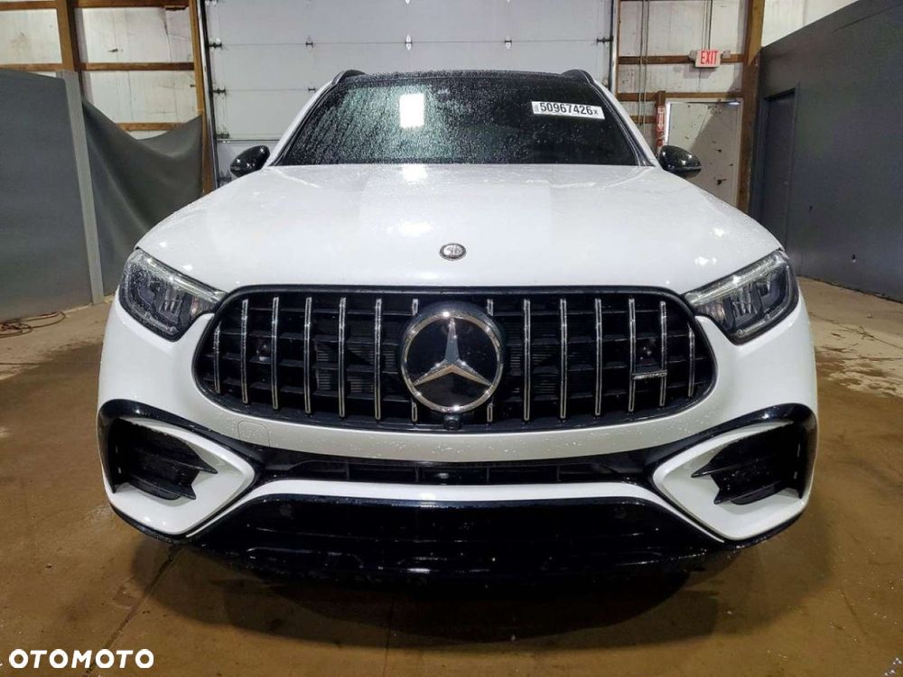 Mercedes-Benz GLC - 6