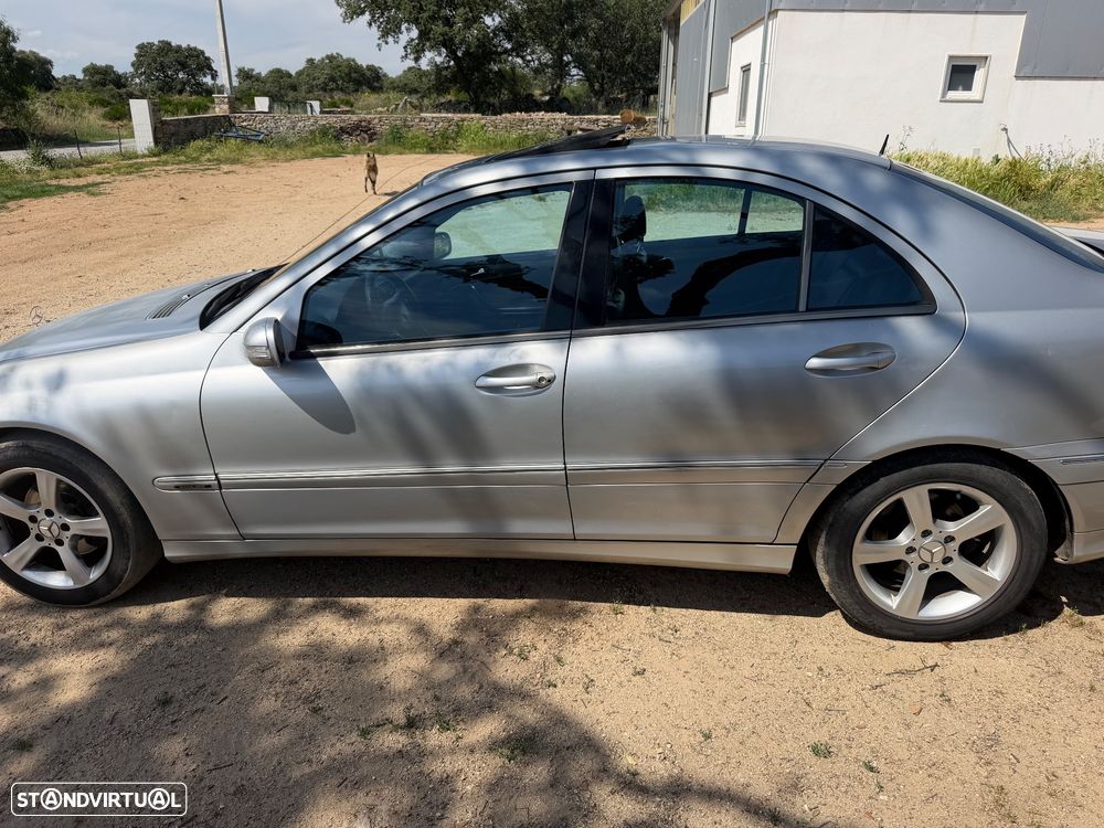 Mercedes-Benz C 220 - 3