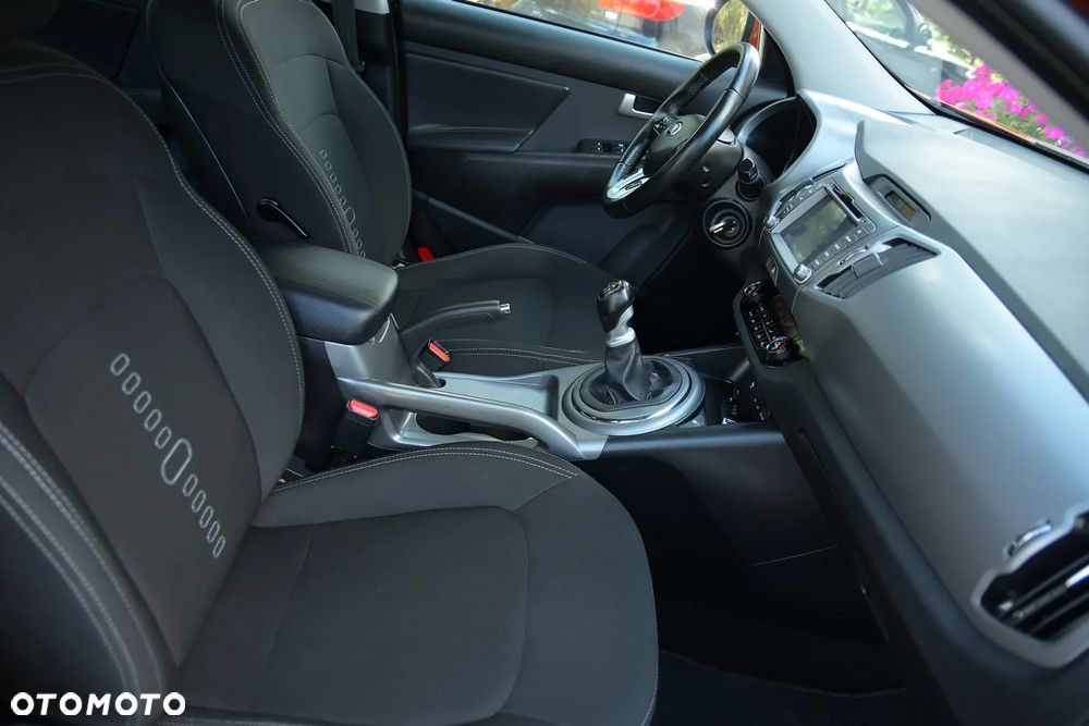 Kia Sportage 1.7 CRDI 2WD Vision - 17