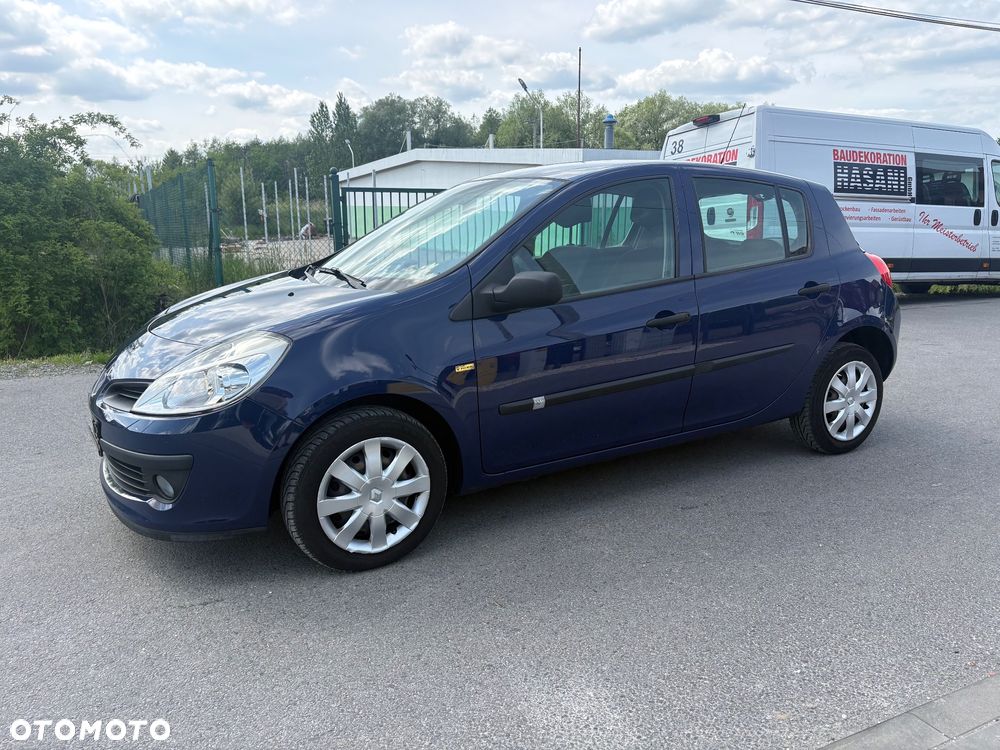 Renault Clio 1.2 16V Exception - 10