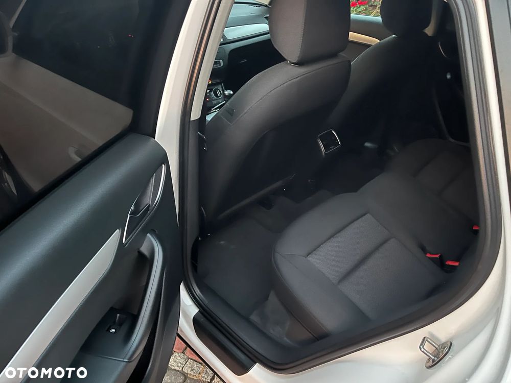 Audi Q3 2.0 TDI Sport - 12