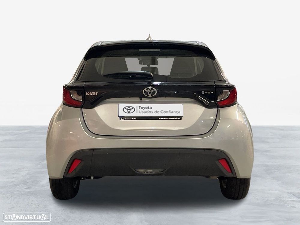 Toyota Yaris - 5