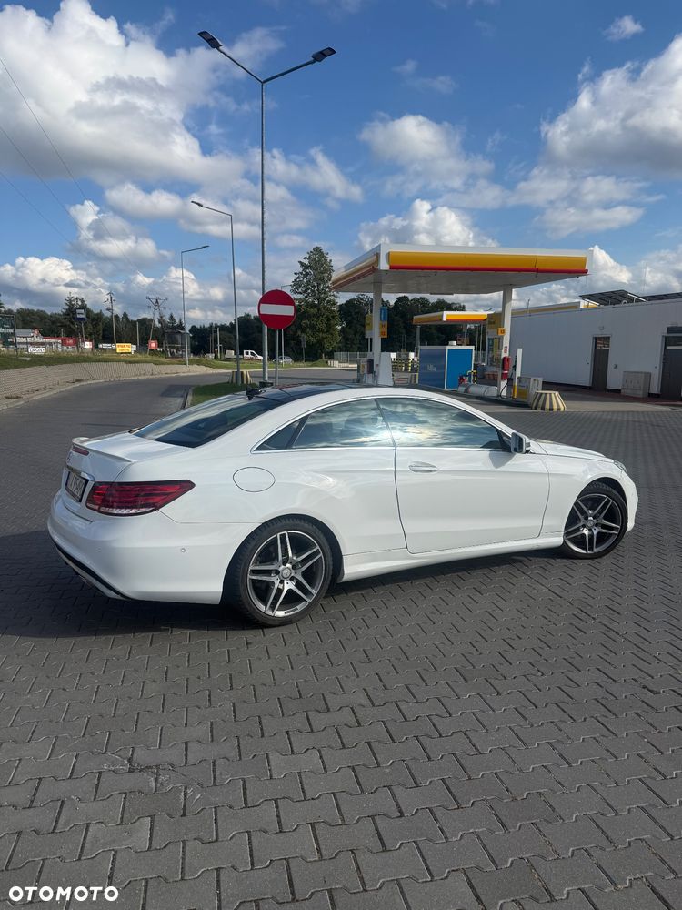Mercedes-Benz Klasa E - 8