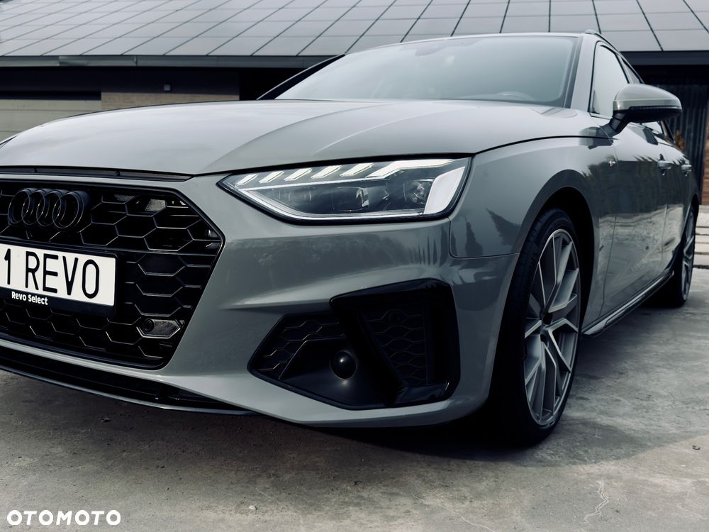 Audi A4 Avant 40 TDI quattro S tronic S line - 25