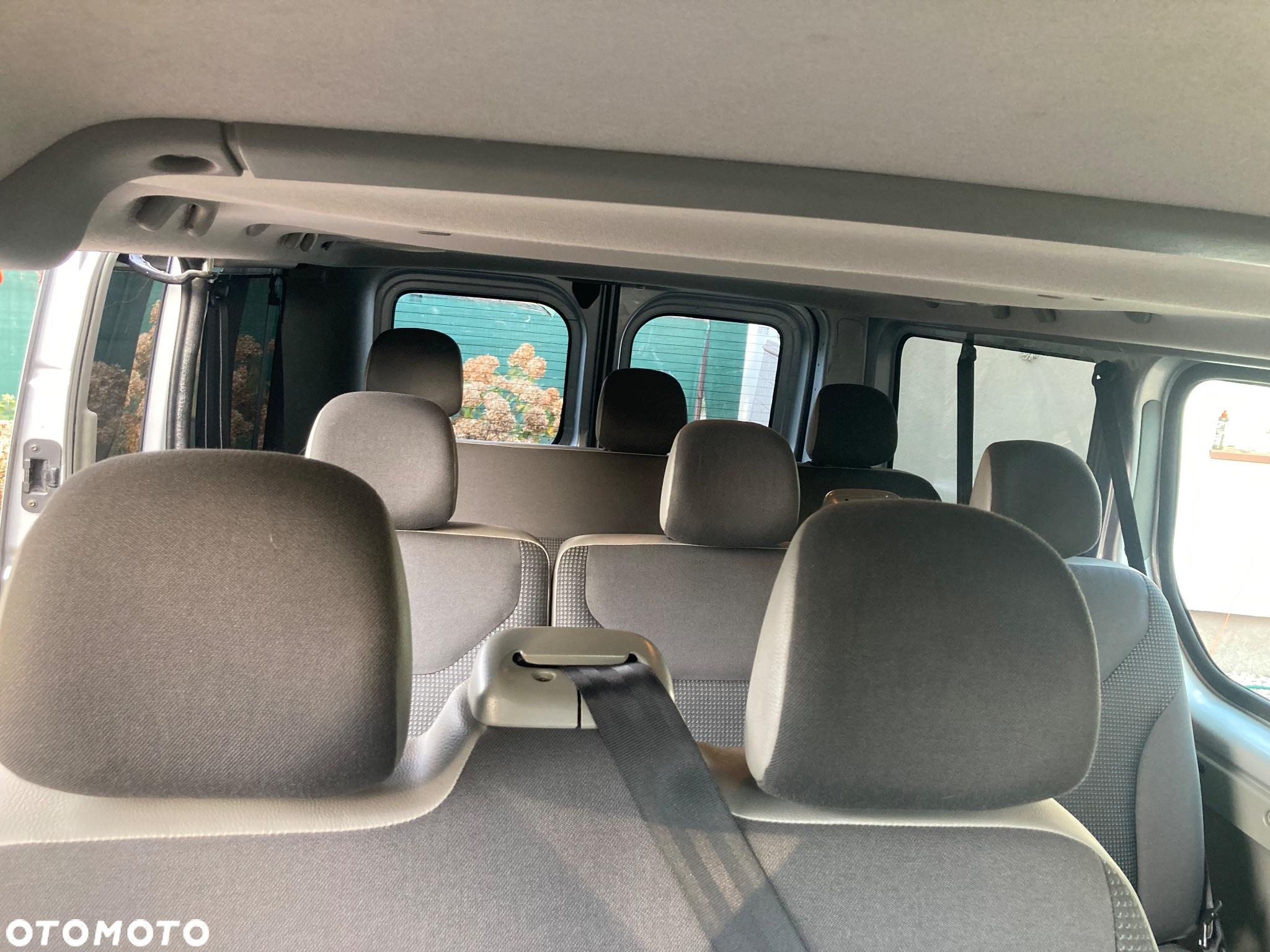 Opel Vivaro L2H1 2.9t - 8