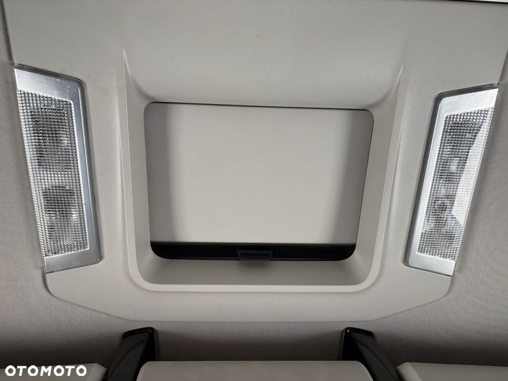 Renault T440 - 29