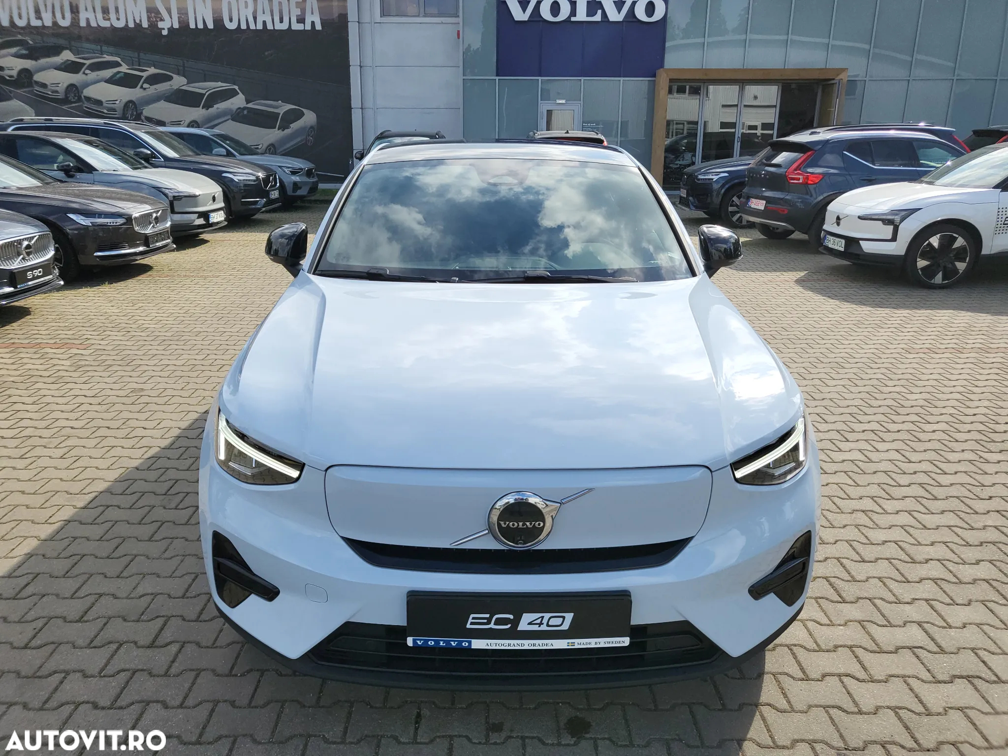 Volvo C40 - 4