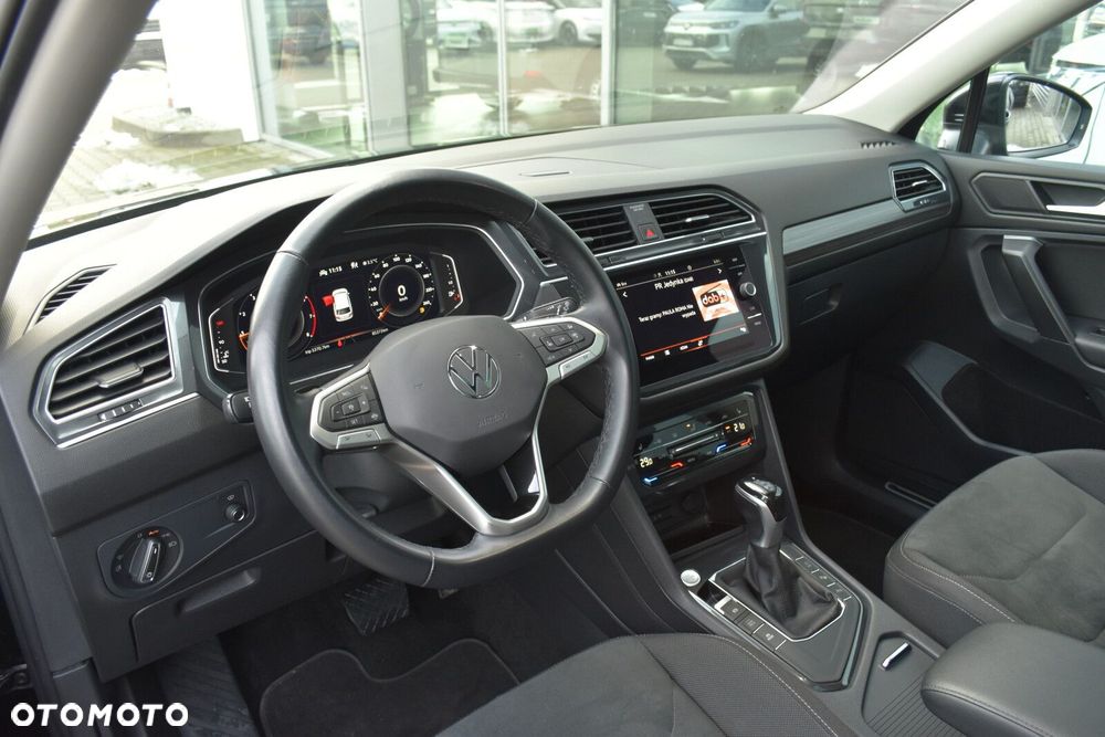 Volkswagen Tiguan 1.5 TSI EVO Elegance DSG - 9