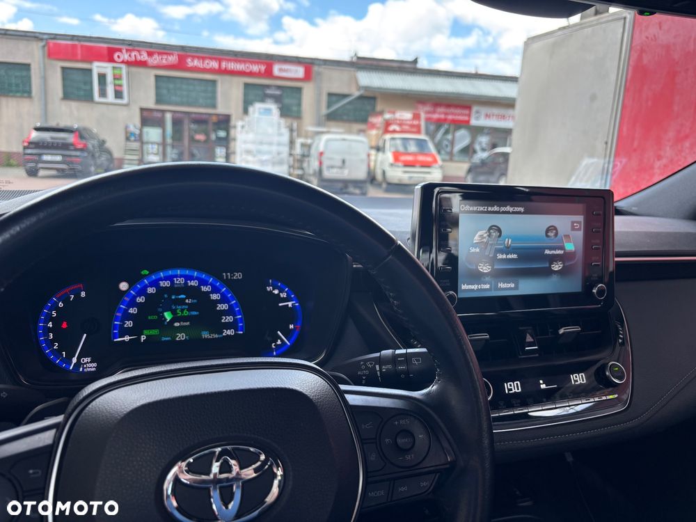 Toyota Corolla 2.0 Hybrid Comfort - 11