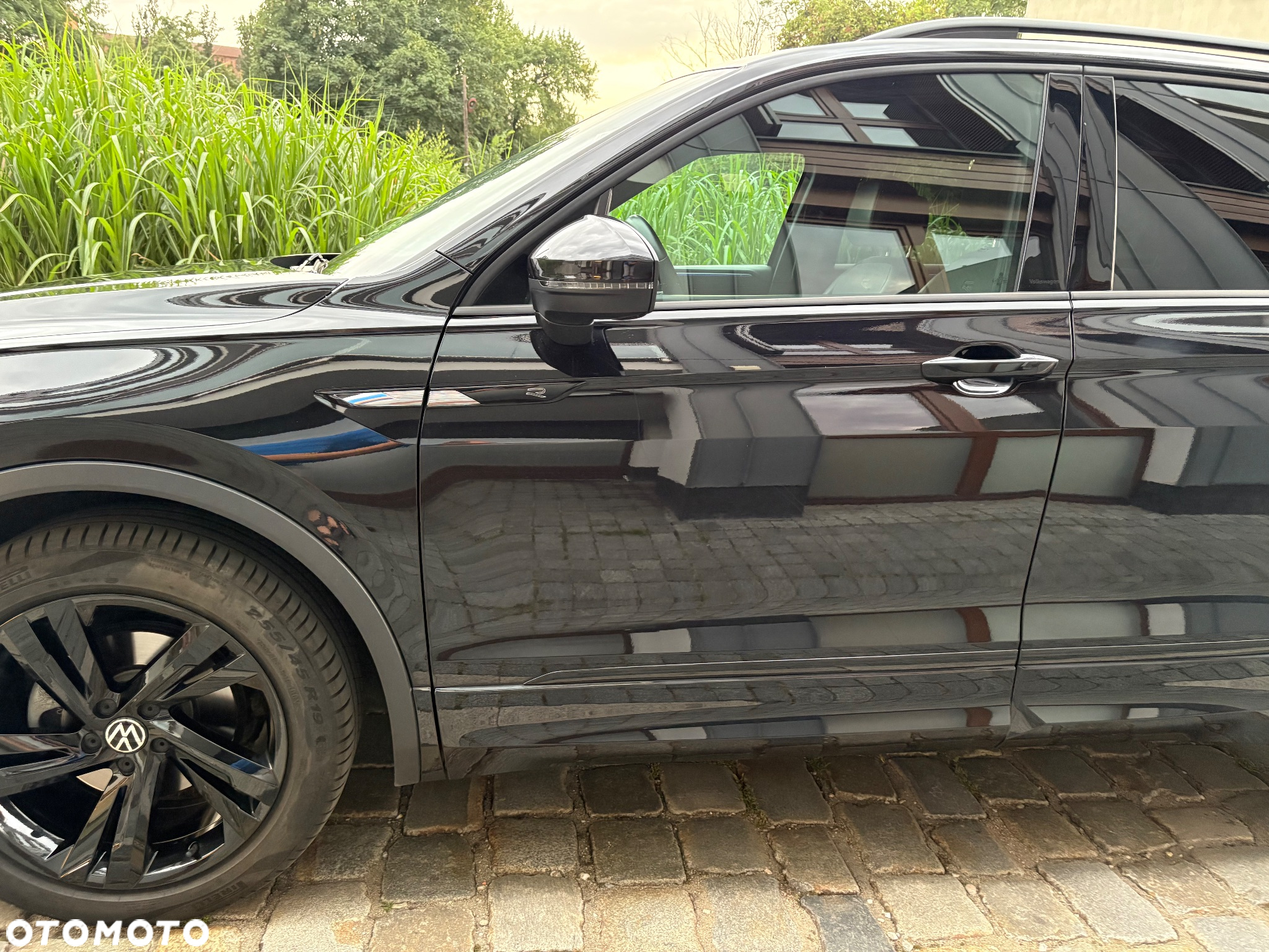 Volkswagen Tiguan - 2