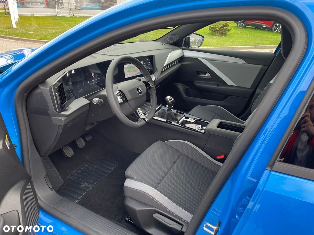 Opel Astra VI 1.2 T Business Edition S&S - 9