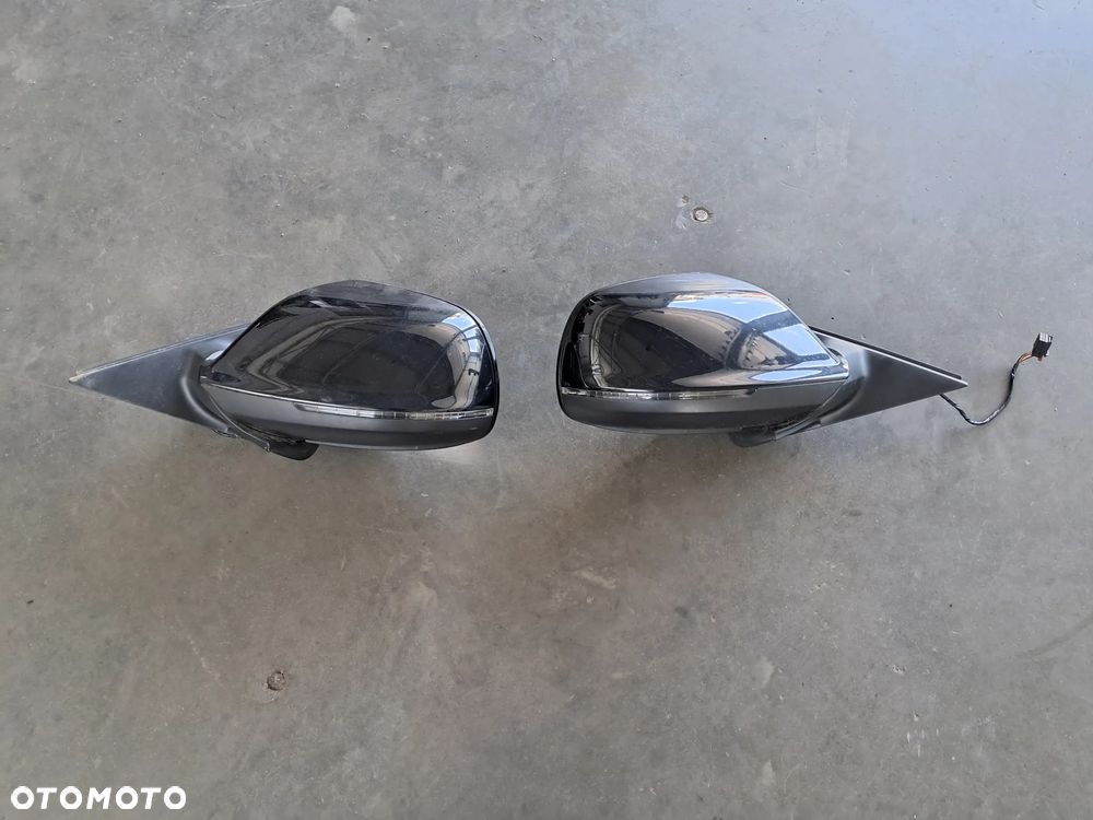 Audi Q5 8R lusterko zewnętrzne lewe 8R1857410