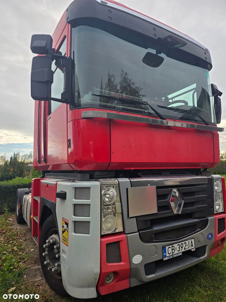 Renault Magnum