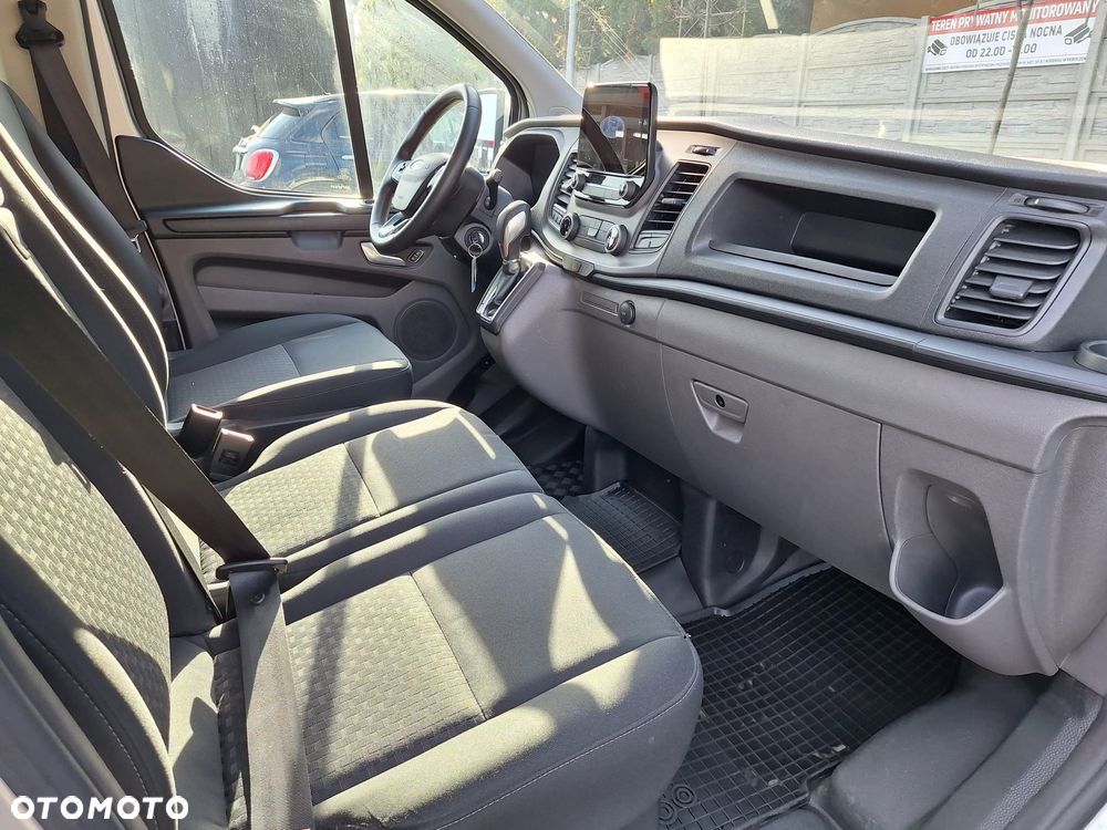 Ford Transit Custom - 8