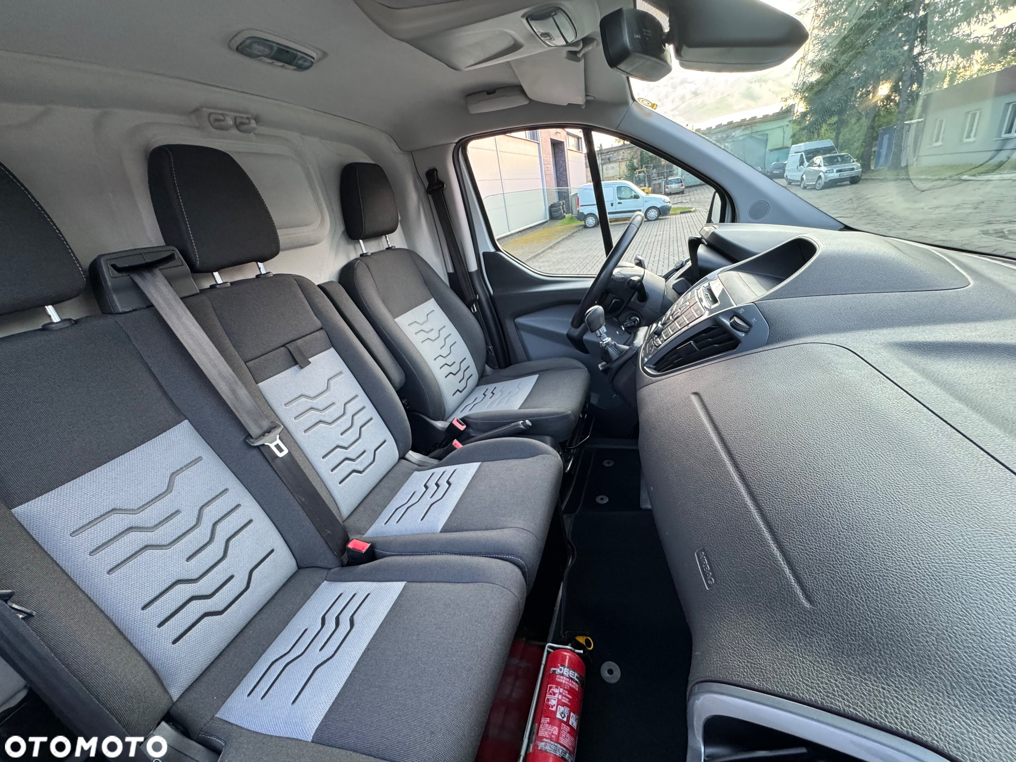 Ford Transit Custom - 22