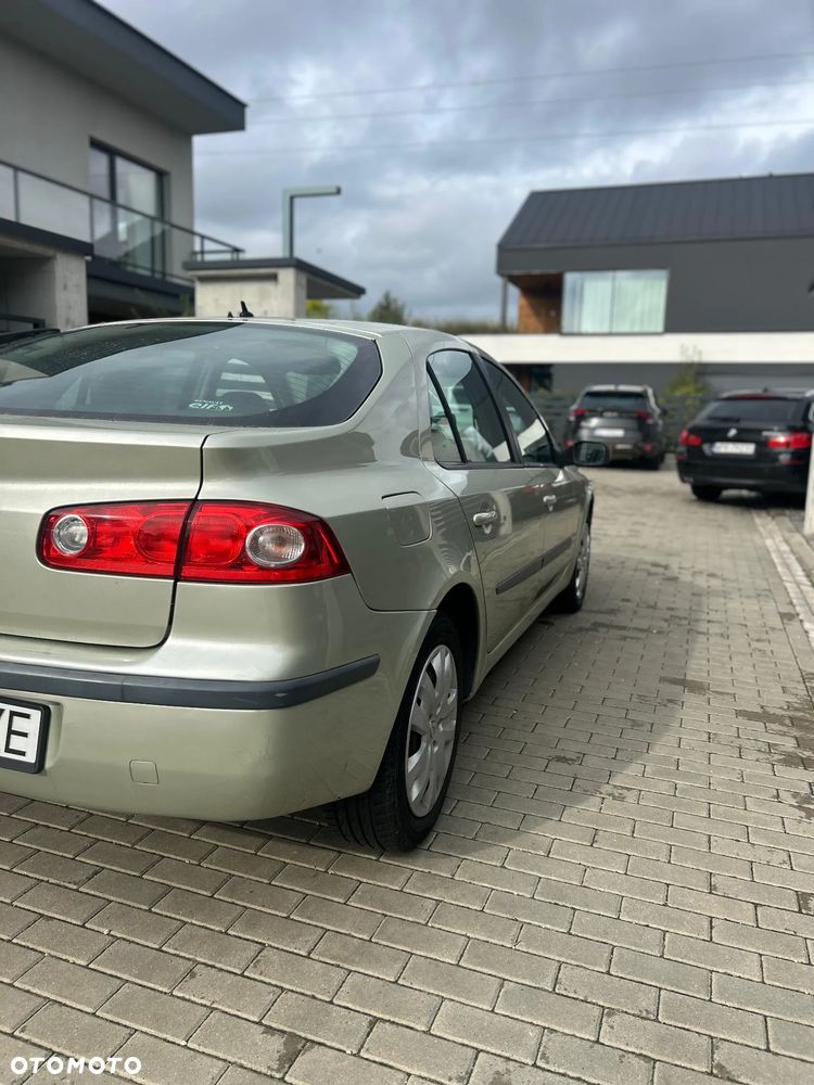 Renault Laguna - 14
