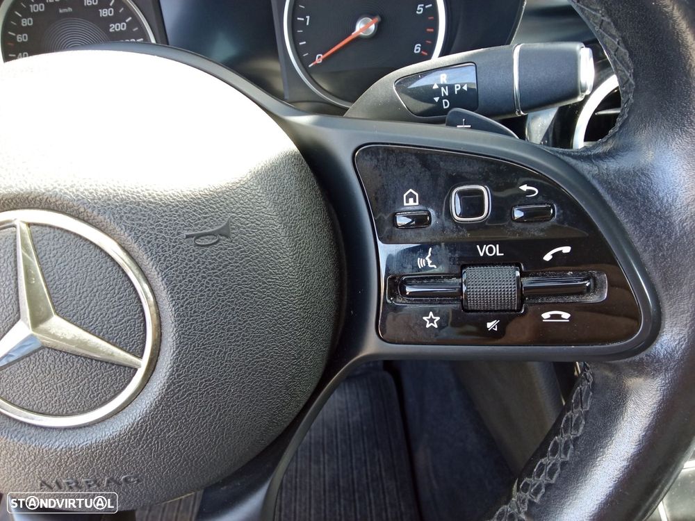 Mercedes-Benz C 300 de Avantgarde - 25