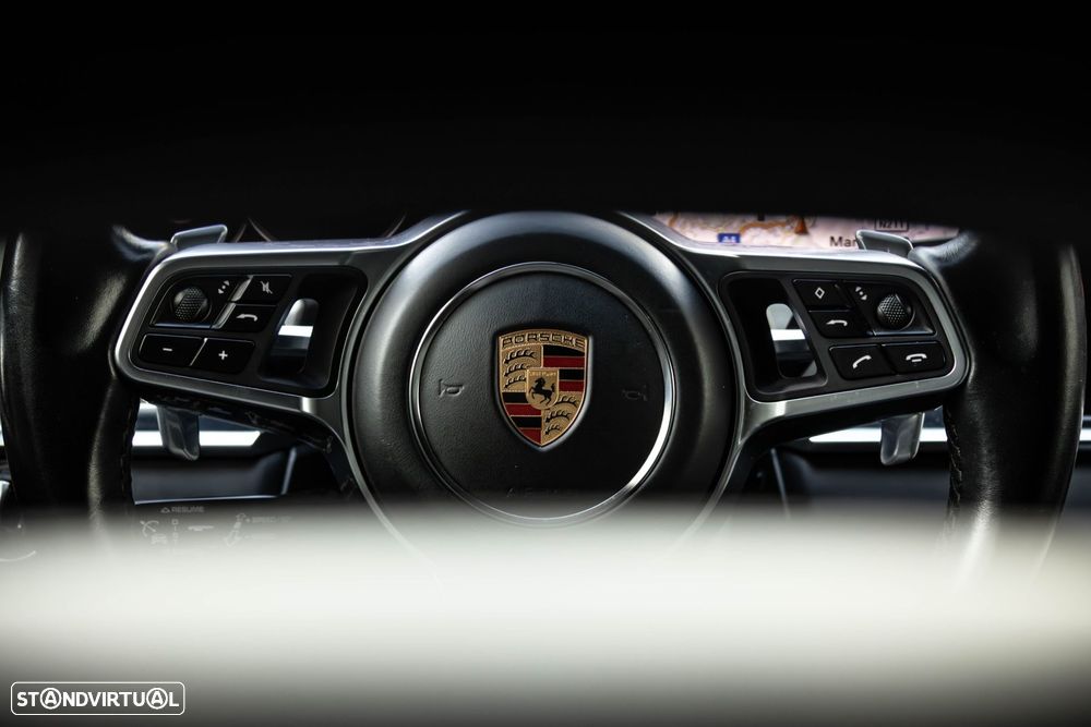 Porsche Panamera 4 S - 30