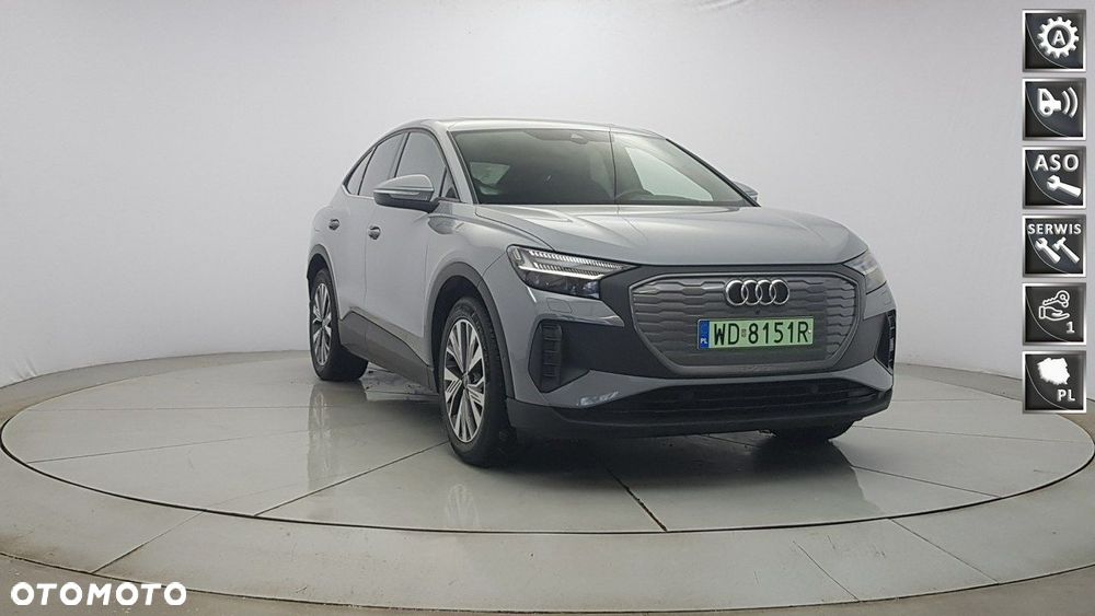 Audi Q4 e-tron - 1