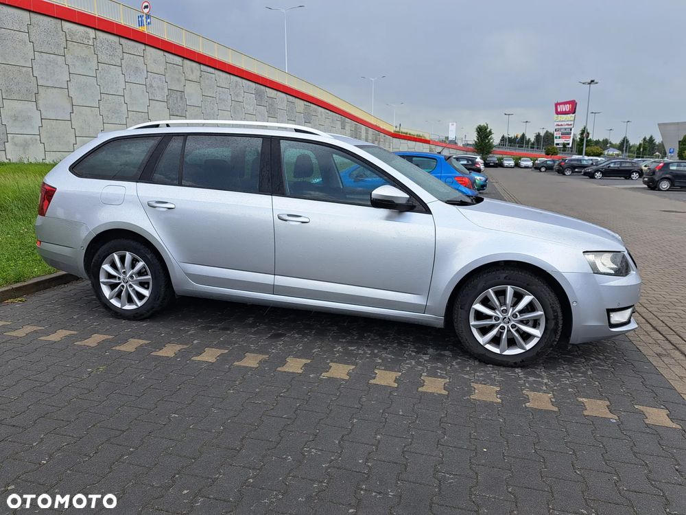 Skoda Octavia 1.6 TDI Style - 9