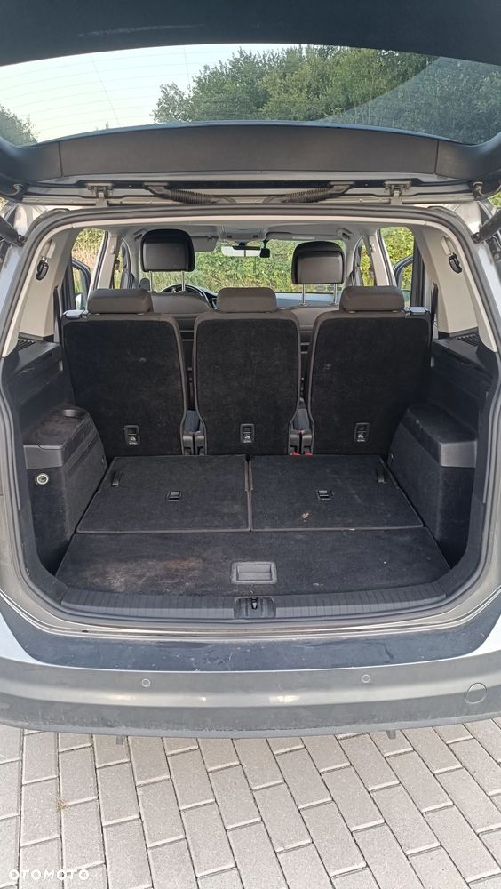 Volkswagen Touran 1.6 TDI BMT SCR Comfortline - 11